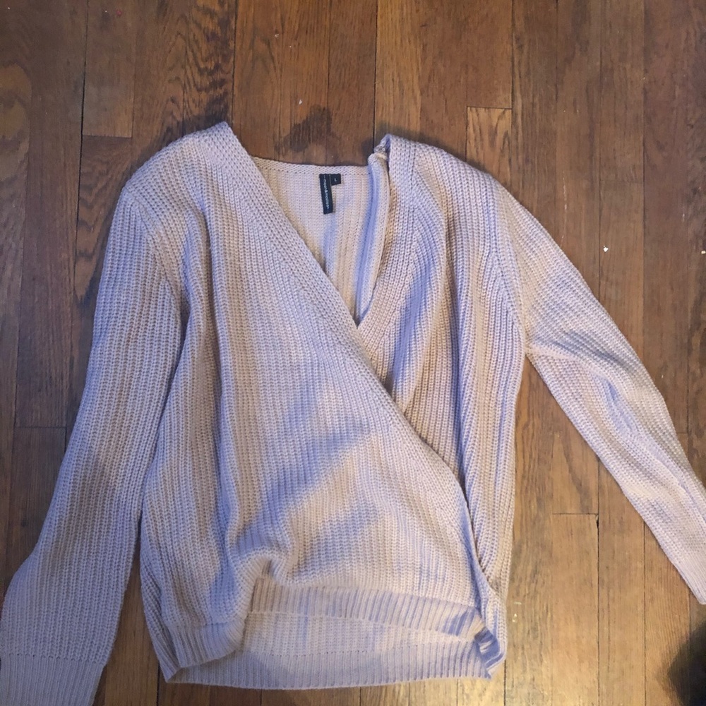 Light pink sweater